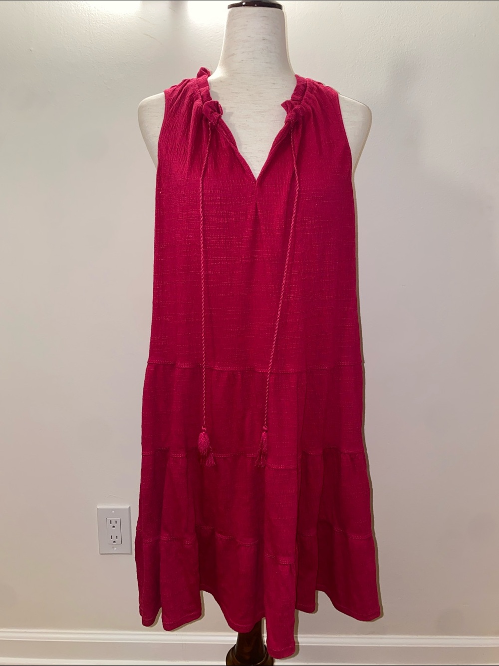 Max Studio Sleeveless Fuchsia mini dress size Large